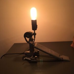 bassdrumpedaal lamp