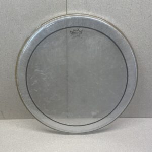 13” pinstripe  Remo drumvel